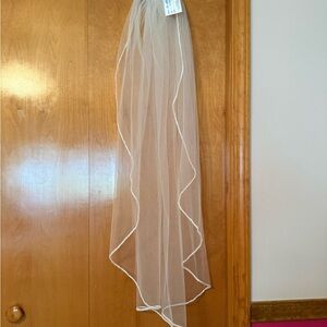 Edward Berger Ivory Bridal Veil